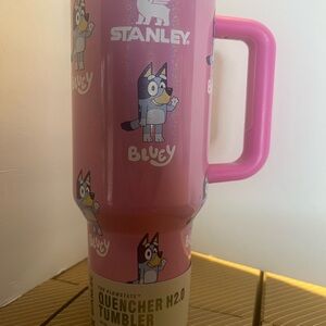 Stanley Pink Bluey Quencher Tumbler
